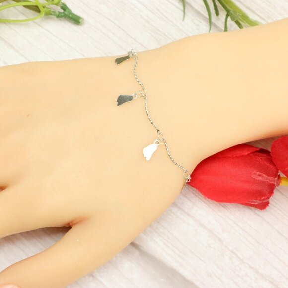 "Trendy Handmade Bracelet – A Thoughtful Gift for Girls & Women | UNVRC1053 - Picture 10 of 10